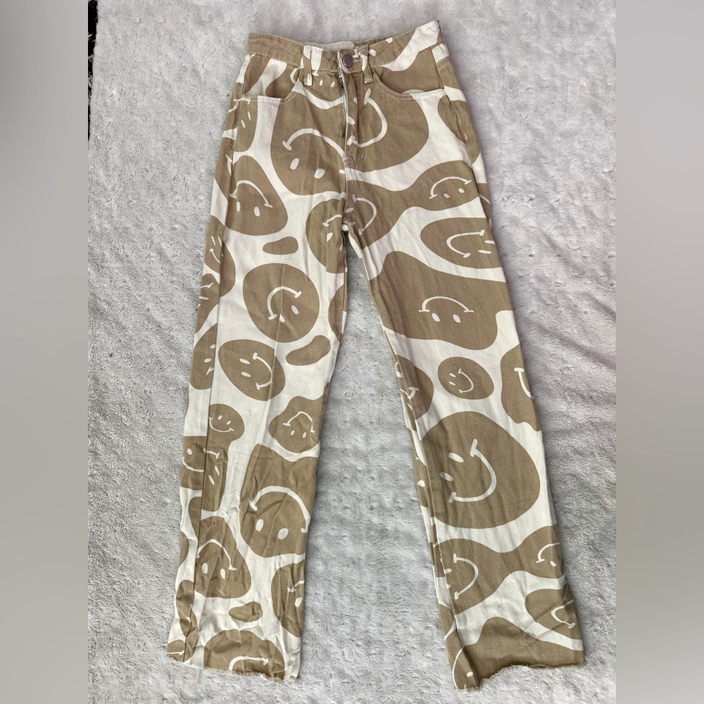 BAILEY ROSE High Rise Smiley Face Jean - Picture 3 of 12